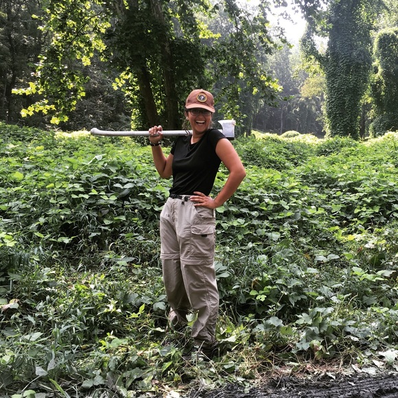 Meet the Posher - Picture 5 of 6